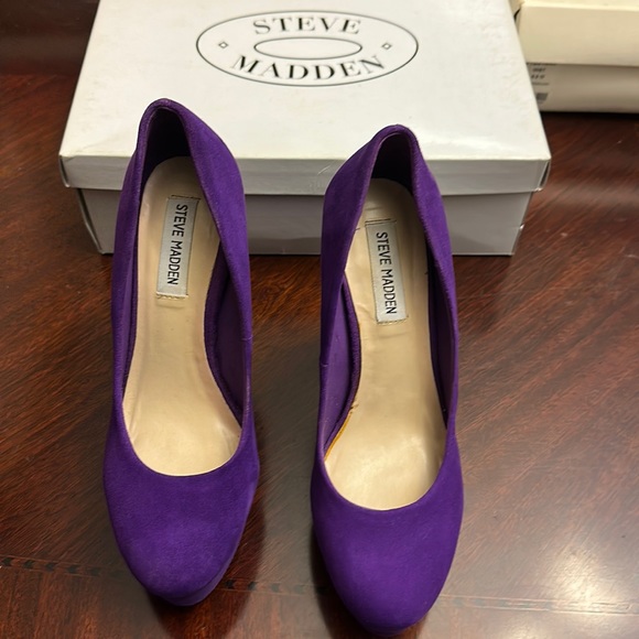 Steve Madden - Picture 1 of 4